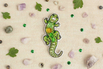 Lizard - Readymade Beaded Brooch