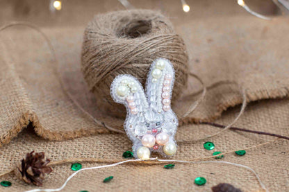 White Rabbit - Readymade Beaded Brooch