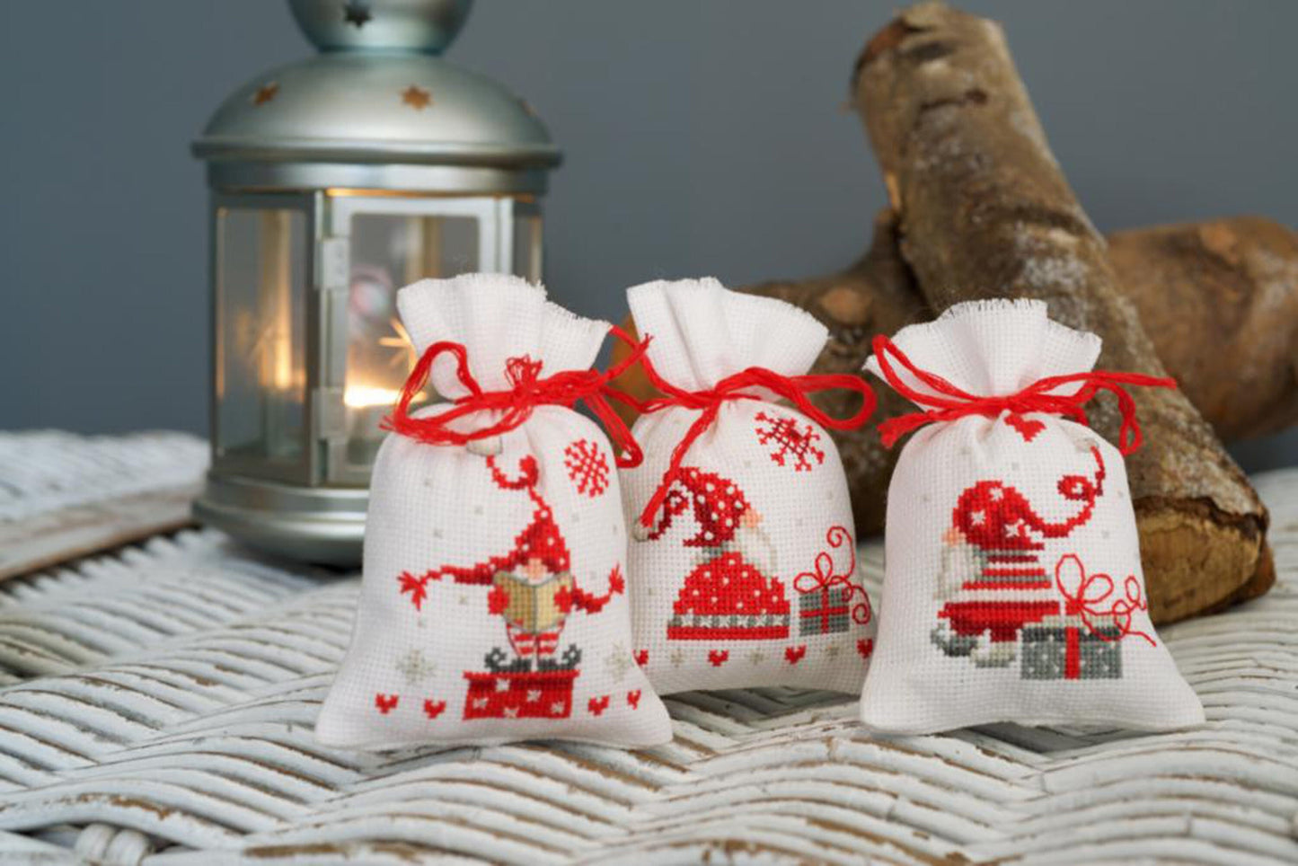 Christmas Sachet Bag Cross stitch Embroidery DIY Kits