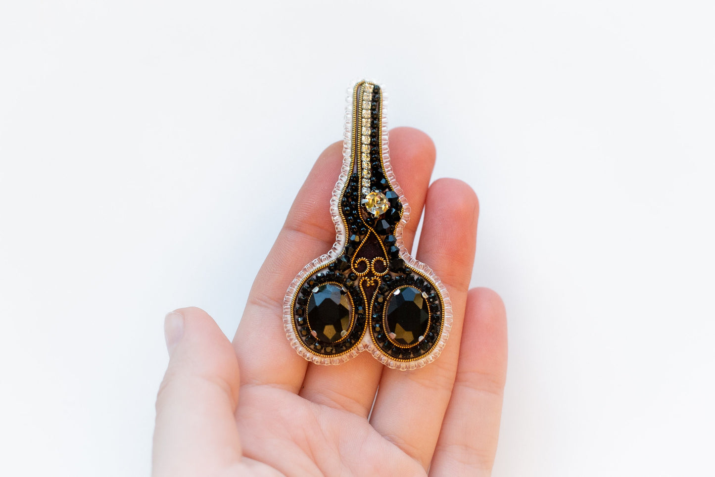 Scissors - Readymade Beaded Brooch