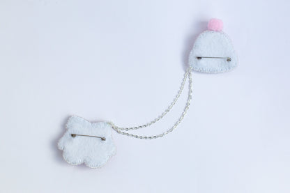 Winter Hat & Mittens - Readymade Beaded Brooch