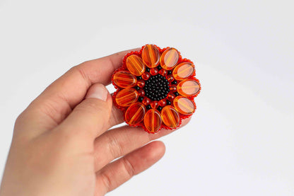 Gerbera - Readymade Beaded Brooch