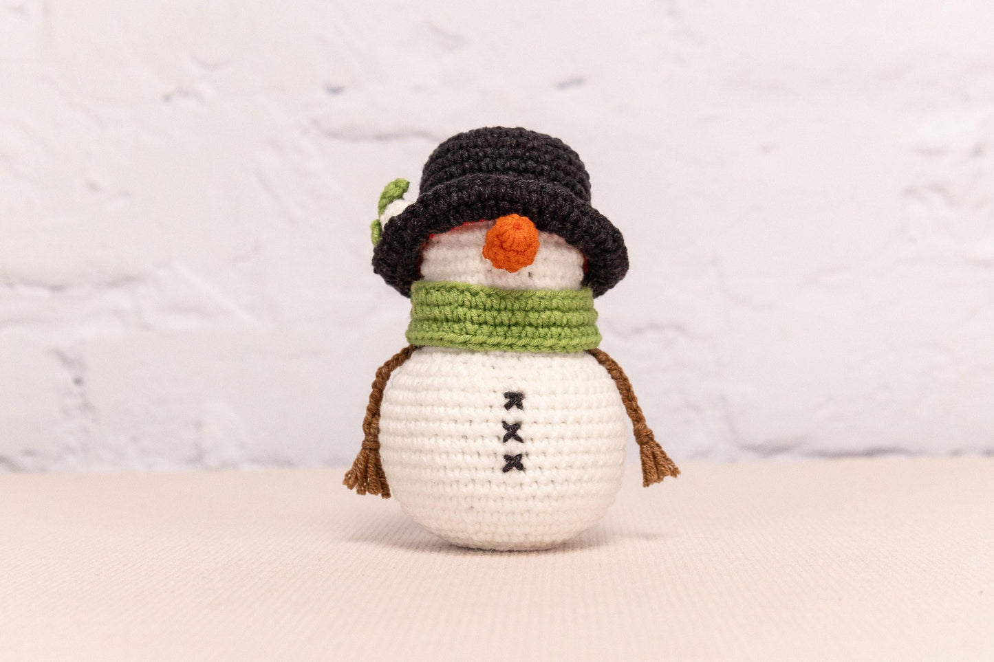 Snowman - Crochet Amigurumi DIY kit