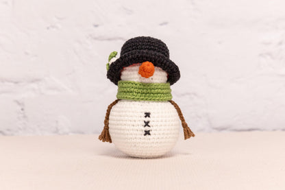 Snowman - Crochet Amigurumi DIY kit