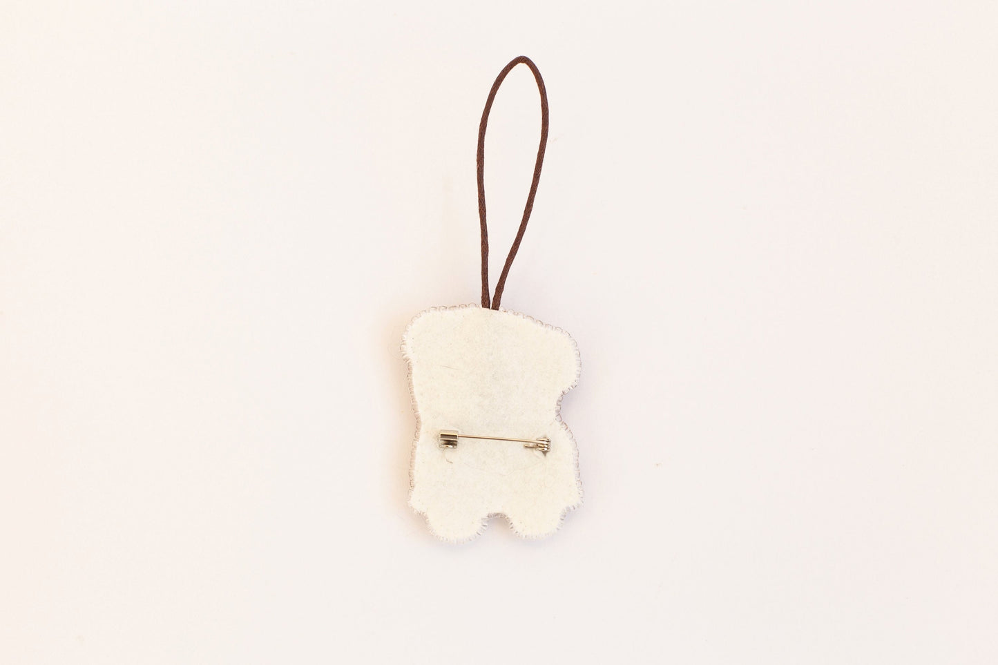 English Bulldog - Readymade Beaded Brooch