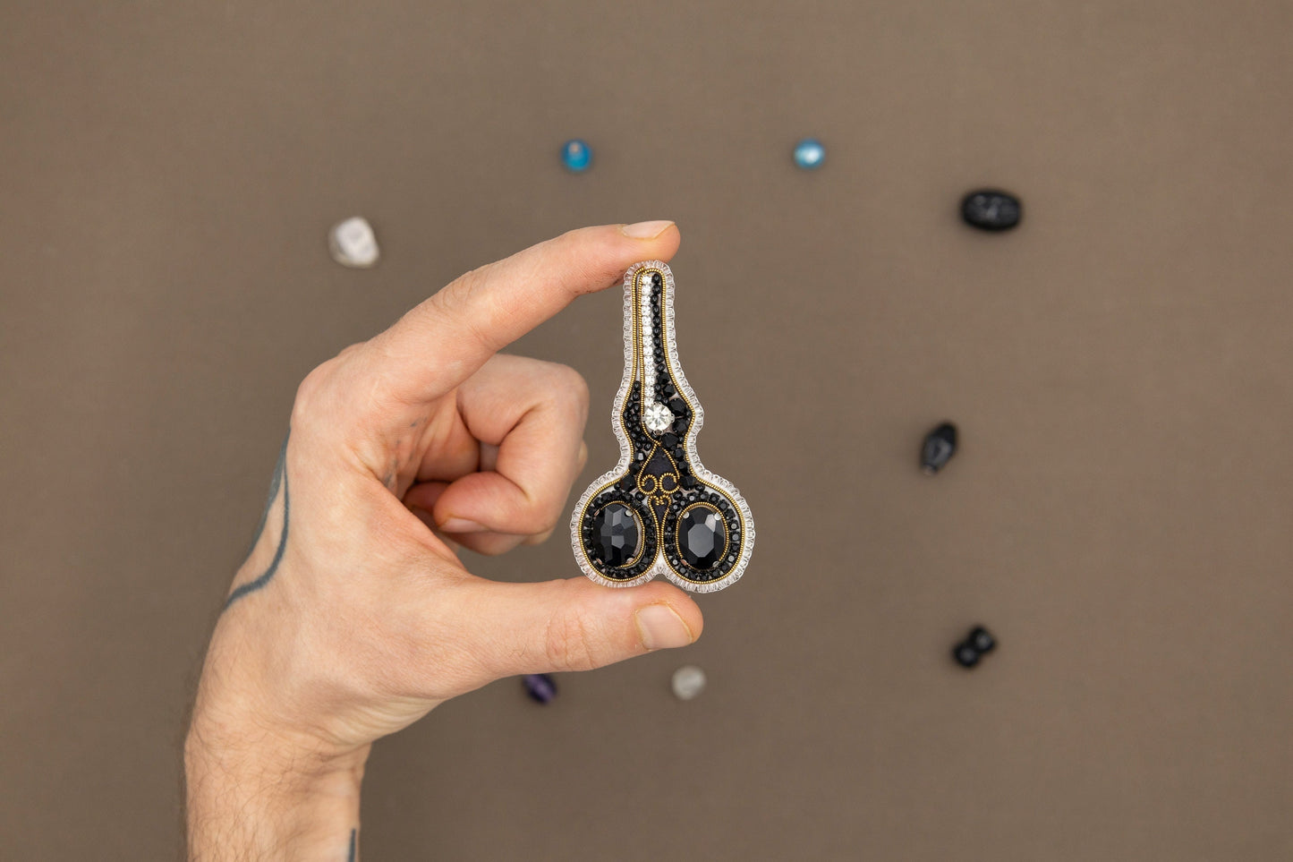 Scissors - Readymade Beaded Brooch