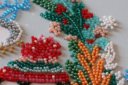 DIY Christmas Penguins Bead Embroidery Kit: Beginner Xmas Decor