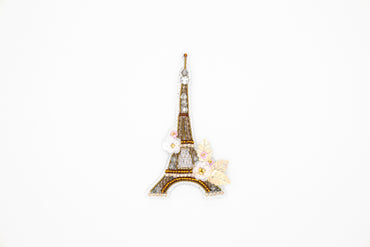a picture of the eiffel tower on a white background