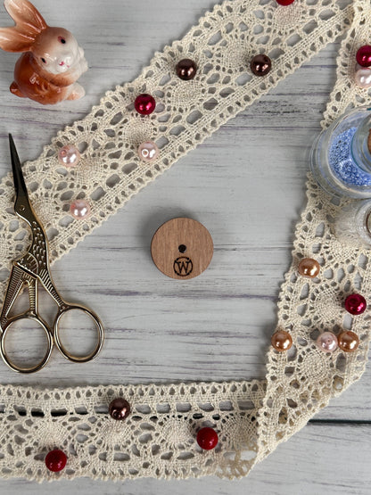 Magnetic Needle Holder