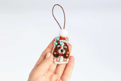 Christmas Cocker Spaniel Dog - Readymade Beaded Brooch