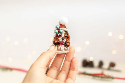 Christmas Cocker Spaniel Dog - Readymade Beaded Brooch