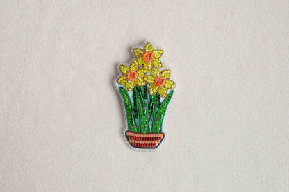 Daffodil Flower - Readymade Beaded Brooch