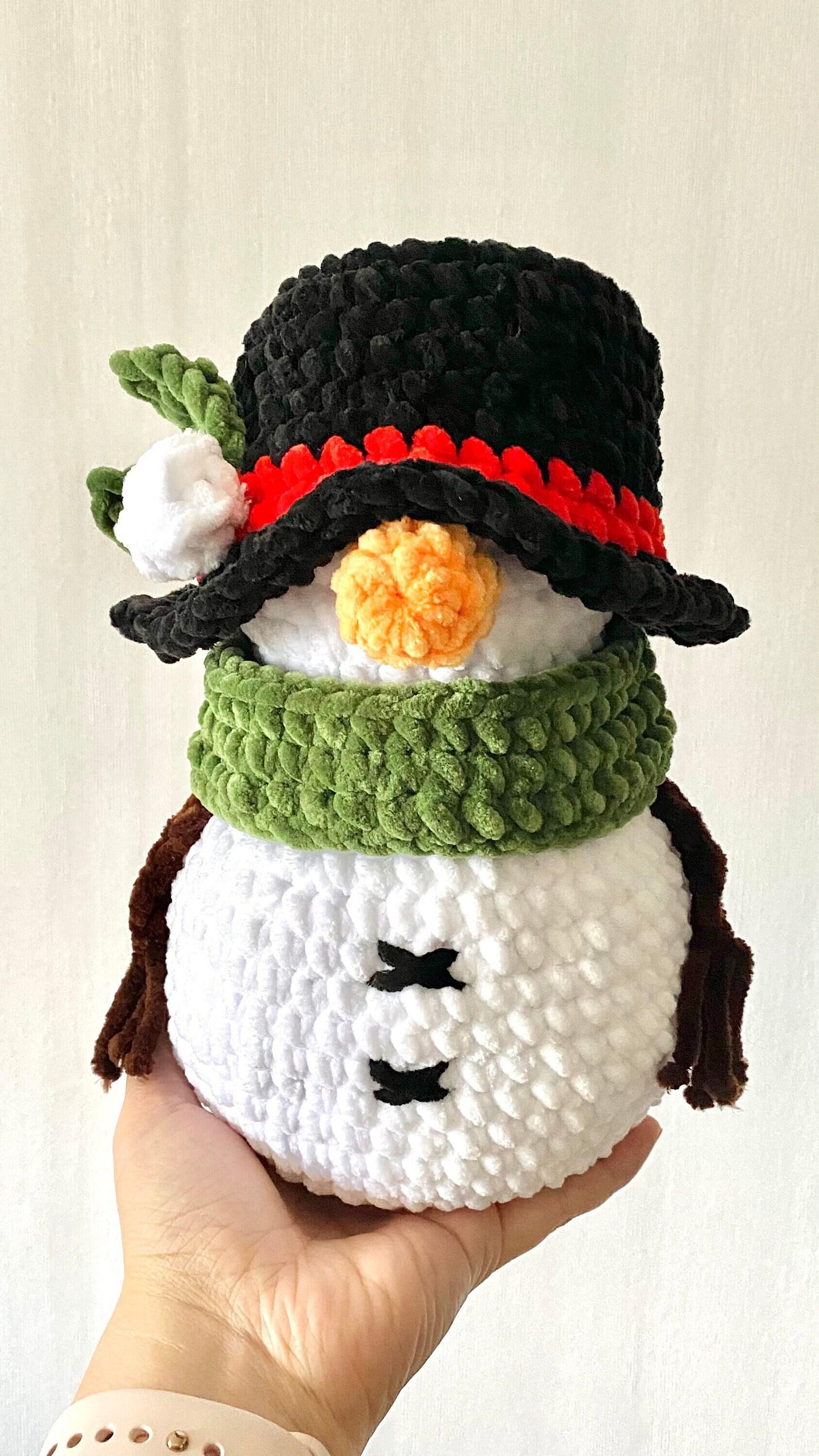 Plush Snowman - Crochet Amigurumi DIY kit