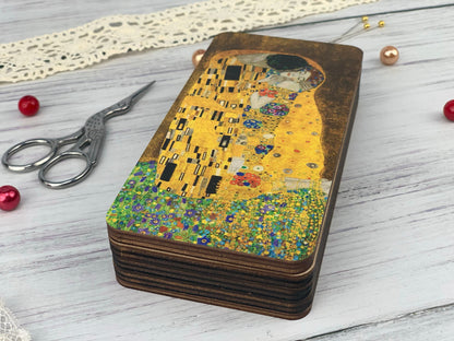 Wooden Needle Minder