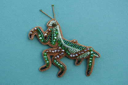 Praying Mantis - Readymade Beaded Brooch