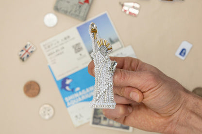 Bead Embroidery Kit Statue of Liberty. Seed Bead Brooch kit. DIY Craft kit. USA Beading kit. Needlework beading. Handmade Jewelry Making Kit