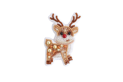 Bead Embroidery Kit Christmas Deer. Seed Bead Brooch kit. DIY Craft kit. Xmas Beading Kit. Needlework beading. Handmade Jewelry Making Kit