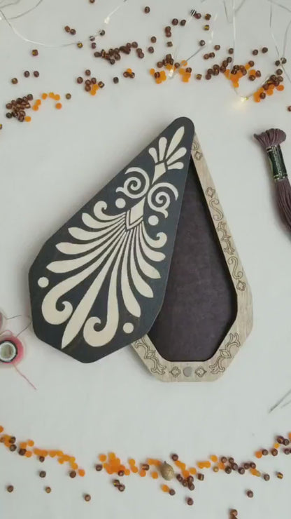 Scissors Plywood Storage Box