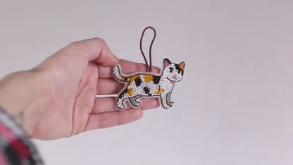 Calico Cat - Readymade Beaded Brooch