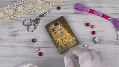 Wooden Magnetic Needle Holder