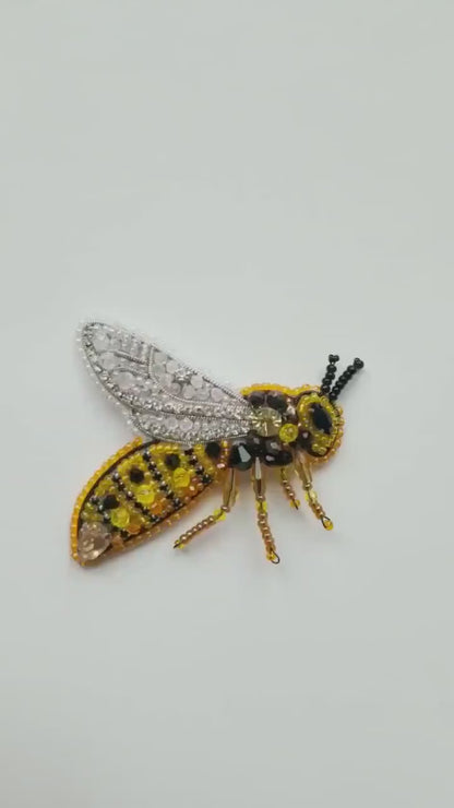 Bead Embroidery Kit Wasp. Seed Bead Brooch kit. DIY Craft kit. Insect Beading Kit. Needlework beading. Handmade Jewelry Making Kit