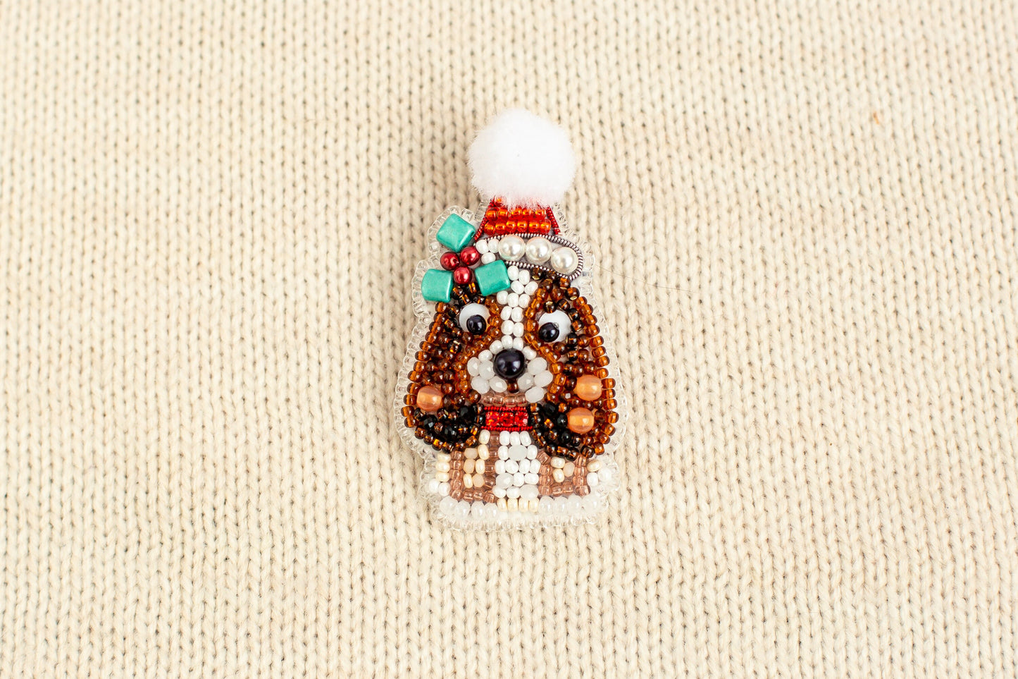 Christmas Dog Bead embroidery kit. Seed Bead Brooch kit. DIY Craft kit. Beadweaving Kit. Needlework beading. Handmade Jewelry Making Kit