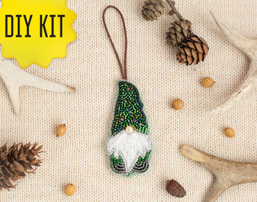 Green Christmas gnome Brooch Beading DIY Kit