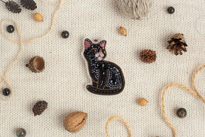 Black Cat Bead embroidery kit. Seed Bead Brooch kit. DIY Craft kit. Beadweaving Kit. Needlework beading. Handmade Jewelry Making Kit