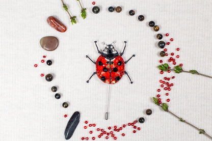 Ladybug Bead embroidery kit. Seed Bead Brooch kit. DIY Craft kit. Beadweaving Kit. Needlework beading. Handmade Jewelry Making Kit