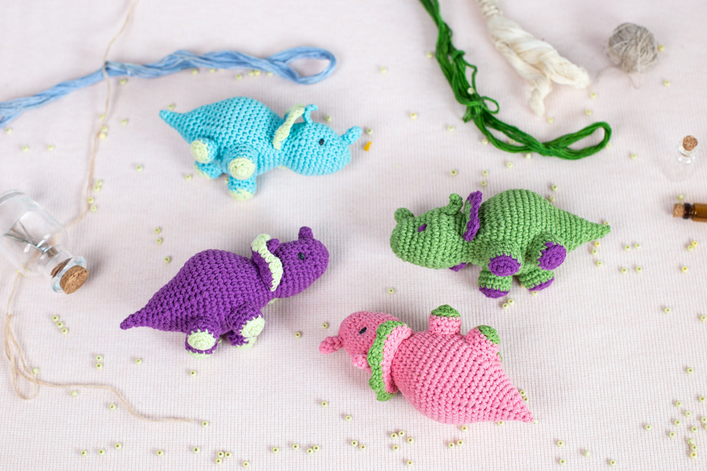 Crochet Kit for Adults Dinosaur, Beginner Crochet Kit, Animal Amigurumi DIY Craft Kit