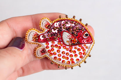 Pufferfish Bead Embroidery kit. Seed Bead Brooch kit. DIY Craft kit. Beadweaving Kit. Needlework beading. Handmade Jewelry Making Kit