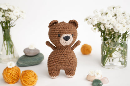 Crochet Kit for Adults Teddy Bear, Beginner Crochet Kit, Animal Amigurumi DIY Craft Kit