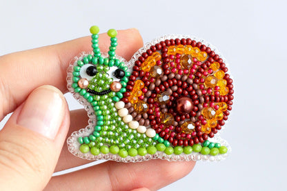 Snail Bead embroidery kit. Seed Bead Brooch kit. DIY Craft kit. Beadweaving Kit. Needlework beading. Handmade Jewelry Making Kit