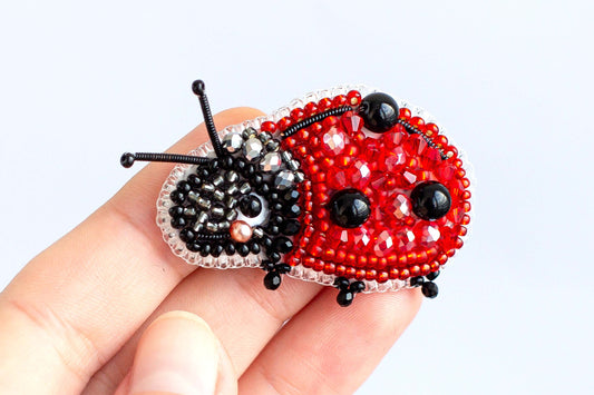 Ladybug Bead embroidery kit. Seed Bead Brooch kit. DIY Craft kit. Beadweaving Kit. Needlework beading. Handmade Jewelry Making Kit