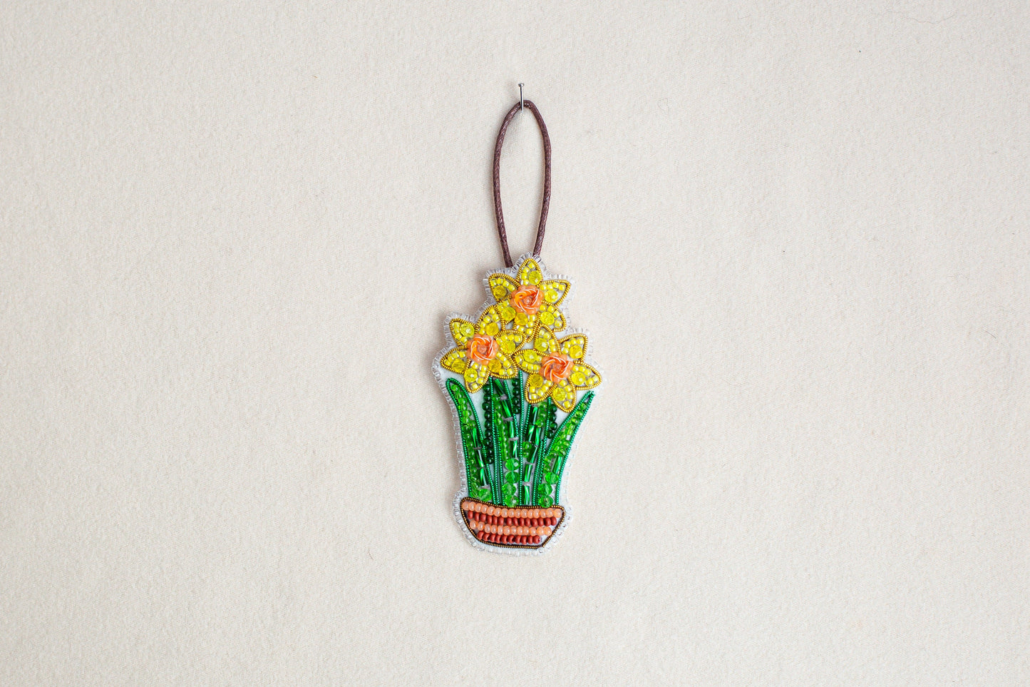 Daffodil Bead embroidery kit. Seed Bead Brooch kit. DIY Craft kit. Beadweaving Kit. Needlework beading. Handmade Jewelry Making Kit