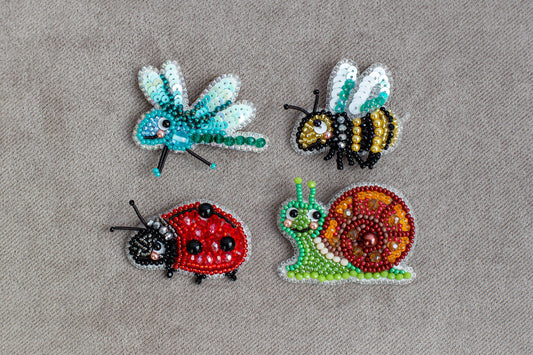 Set of 4 Bugs DIY Beaded Brooches Kits, Craft kits, Beaded Insect Brooches, Jewelry Making Kits for Adults, Needlework beading