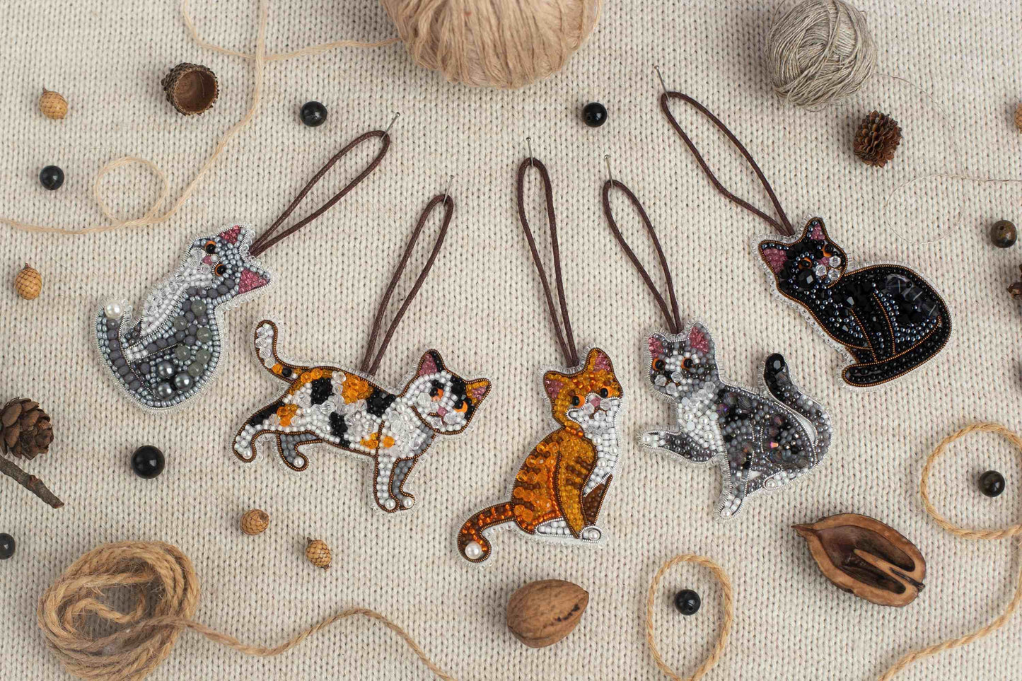 Set of 5 Cats DIY Beaded Brooches Kits, Craft kits, Beaded Cat Brooches, Jewelry Making Kits for Adults, Needlework beading