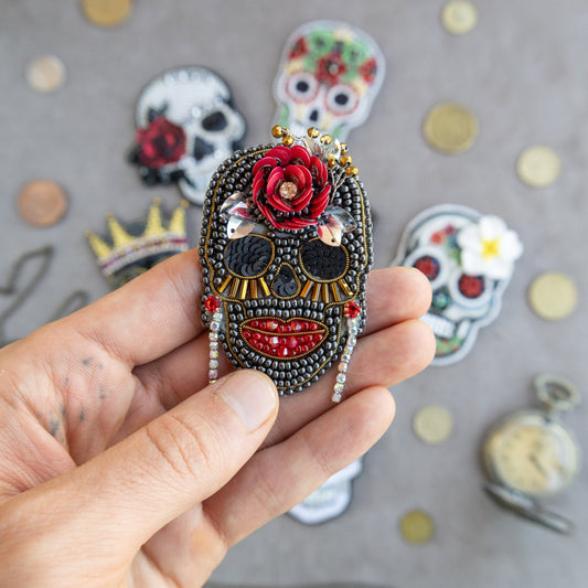 Skull Bead embroidery kit. Seed Bead Brooch kit. DIY Craft kit. Beading kit. Needlework beading. Handmade Jewelry Making Kit, Los Muertos