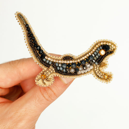 Gecko Bead embroidery kit. Seed Bead Brooch kit. DIY Craft kit. Beading kit. Needlework beading. Handmade Jewelry Making Kit